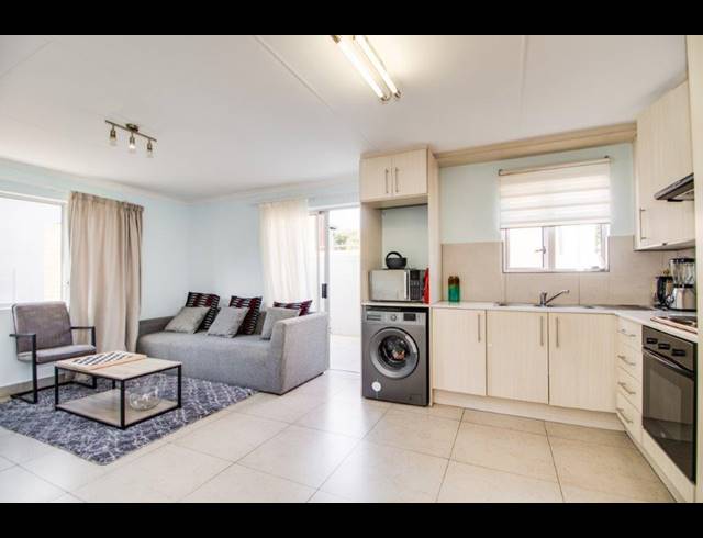 2 BEDROOM APARTMENT FOR SALE IN MAROELADAL